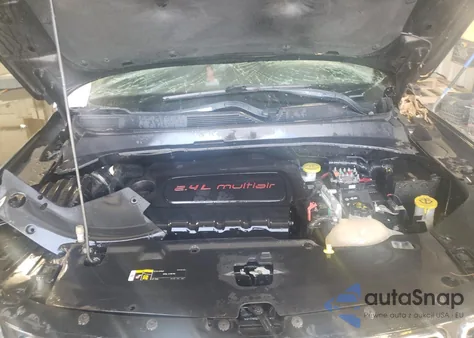 2018 Jeep Compass Latitude z USA, uszkodzony, nr VIN 3C4NJCBB1JT502541